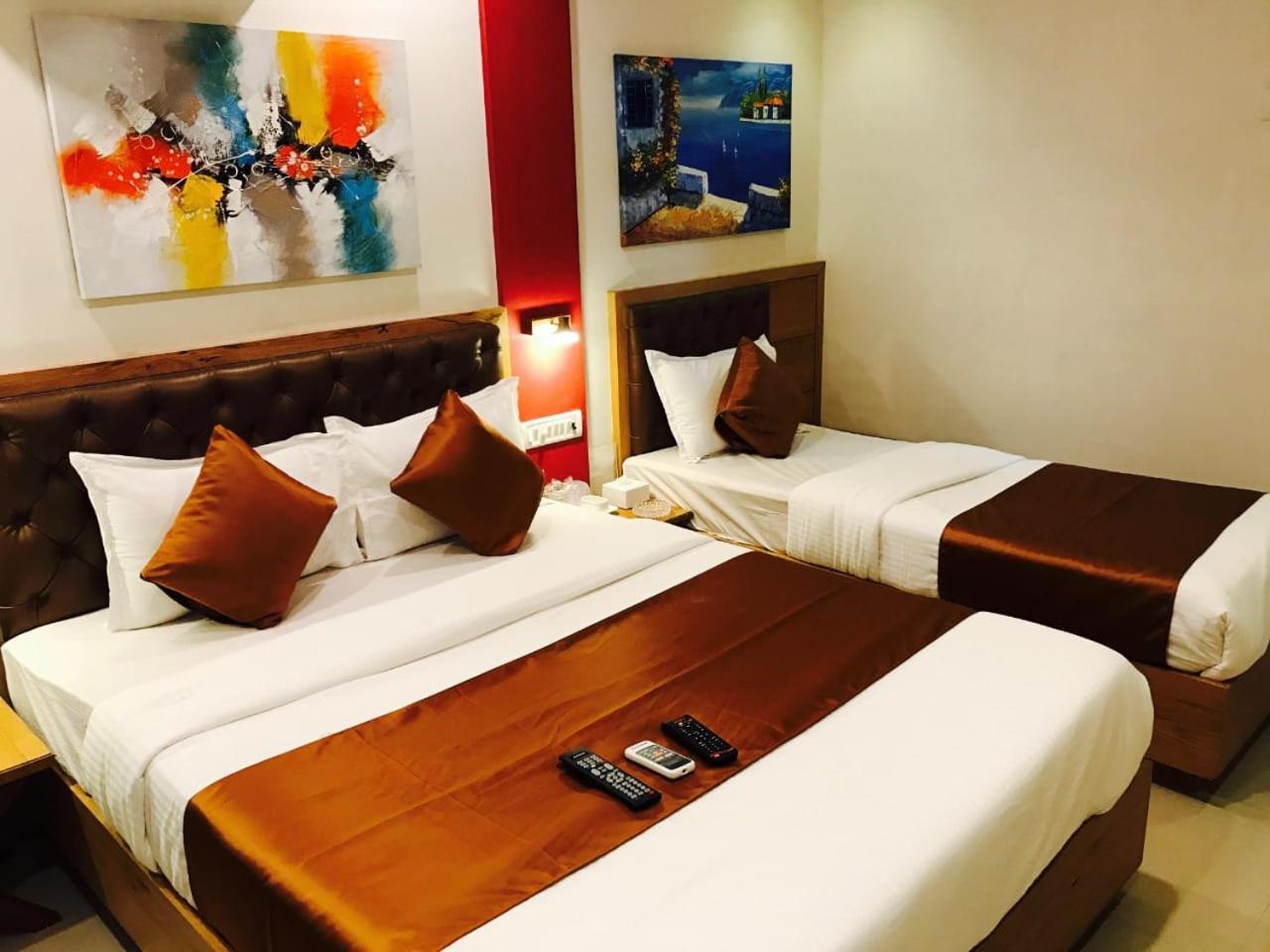 Grandeur By Avion Palace Near T2 International Airport Bombay Extérieur photo